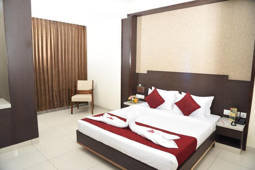 Rathna Residency Hotel Erode Exterior photo